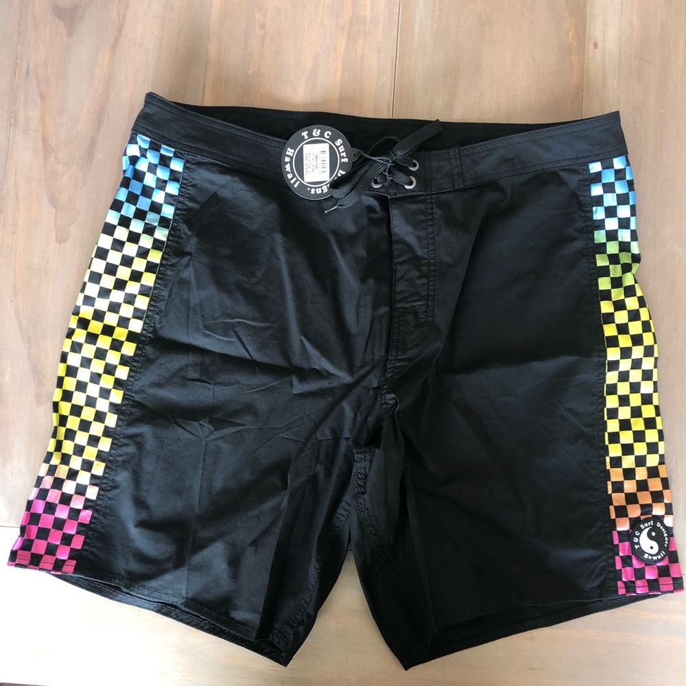 T&C Surf Australia Off The Grid 17” Trunk Short